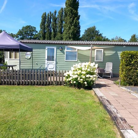 Locatie Het Knooppunt Engelse Chalet Nuis Exterior photo